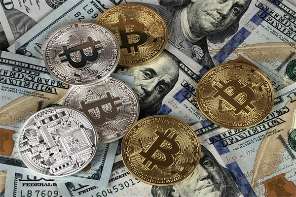 美国4月ADP就业人数增加19.2万，预期18万，3月数据上修